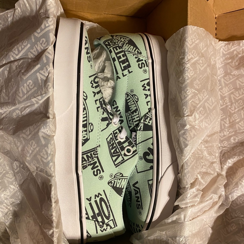 VANS “Doheny” size 7.5 SOLD
